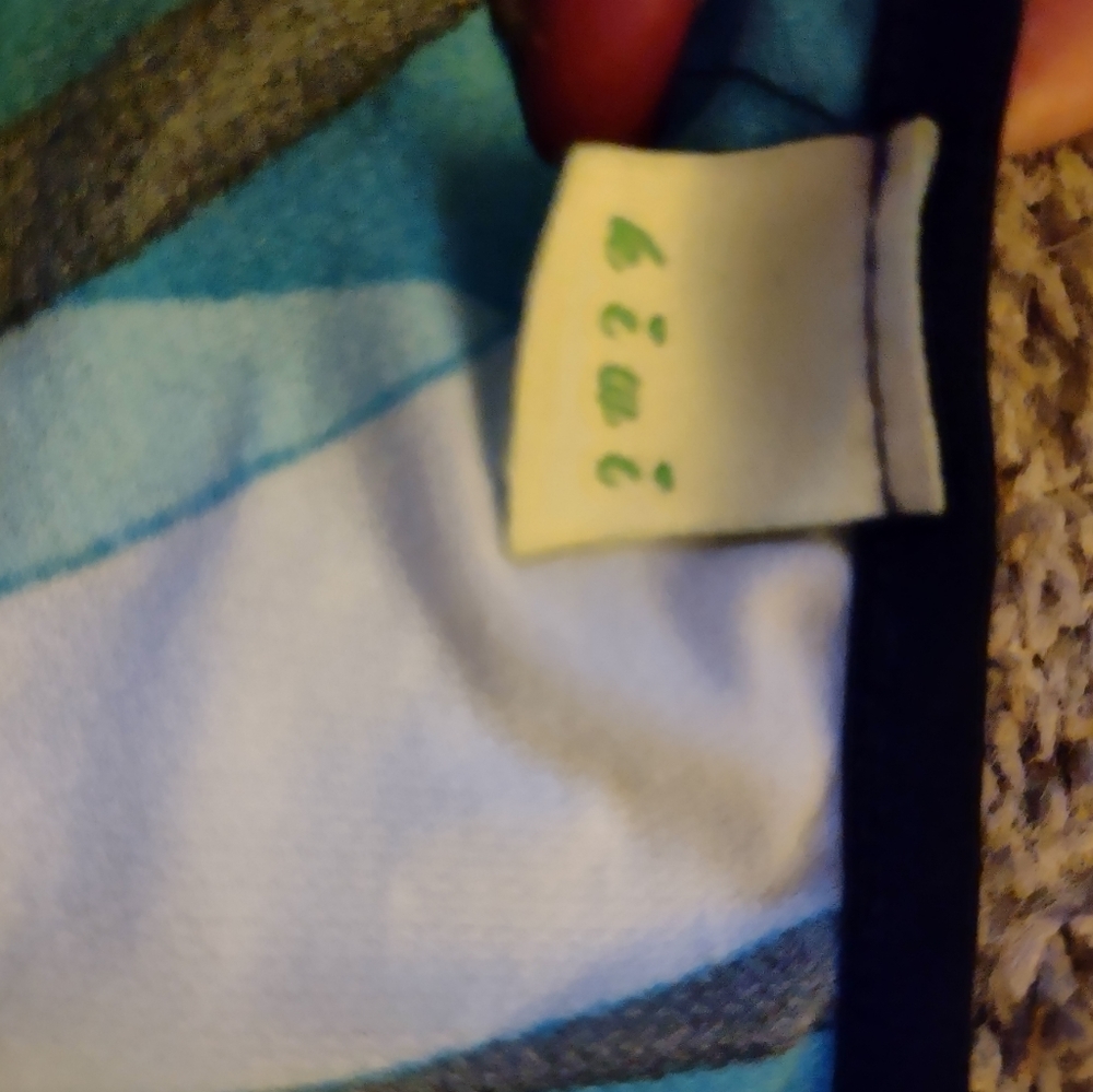 Kiwi halter top - Picture 3 of 3
